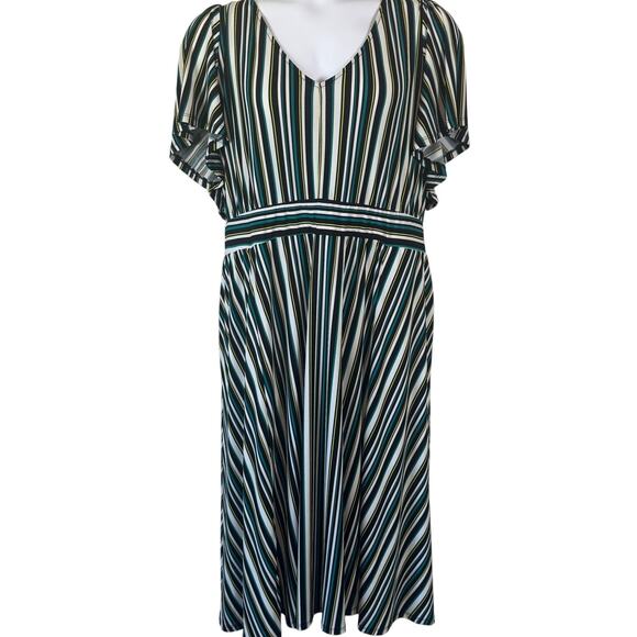 Torrid Striped Dress Sz 4X Pullover Pockets A-Line Midi Short Sleeve Casual - Picture 1 of 10